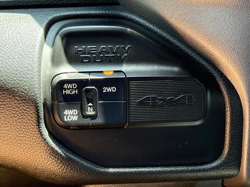 Used 2022 RAM 2500 Big Horn AWD/4WD image 16