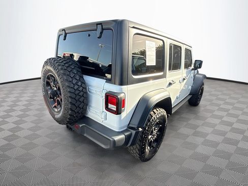 Used 2023 Jeep Wrangler Unlimited AWD/4WD image 5