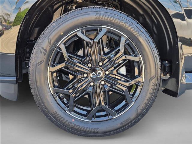 New 2027 INFINITI QX80 Sensory w/ Sport Exterior Package AWD/4WD image 10