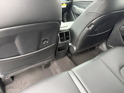 New 2026 Kia Sportage EX AWD/4WD image 7