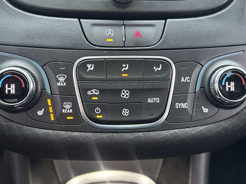 Used 2023 Chevrolet Malibu LT image 24