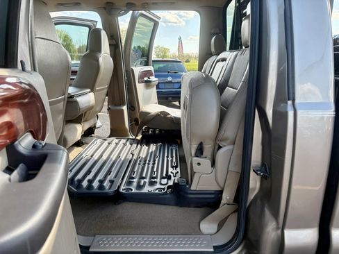 Used 2007 Ford F350 Lariat AWD/4WD image 24