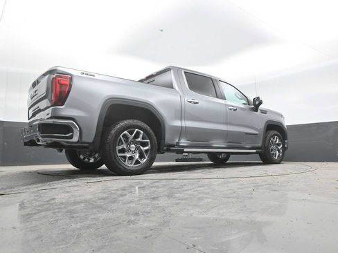 New 2026 GMC Sierra 1500 SLT w/ SLT Premium Package AWD/4WD image 33