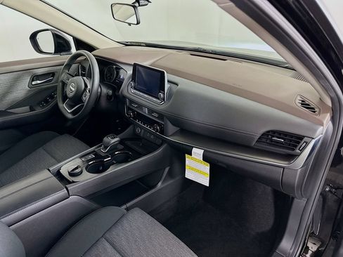 Certified 2023 Nissan Rogue SV AWD/4WD image 36