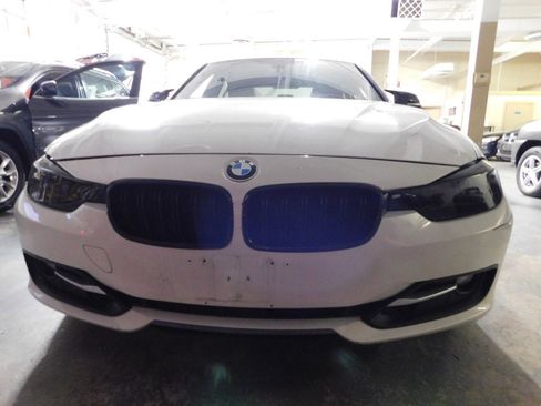 Used 2013 BMW 328i xDrive XI image 9