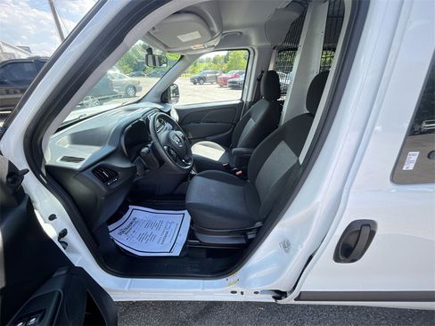 Used 2022 RAM ProMaster City Tradesman w/ Window Group 05 image 11