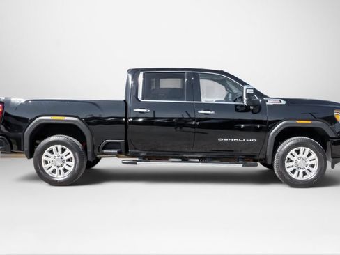 Used 2020 GMC Sierra 2500 Denali w/ Denali Ultimate Package AWD/4WD image 5