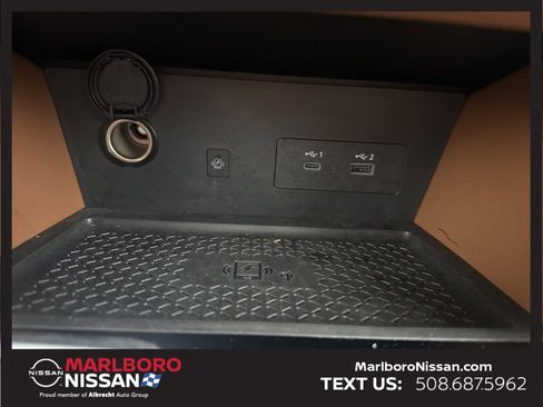 Certified 2025 Nissan Pathfinder Platinum w/ Cargo Package image 40