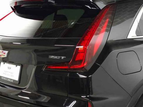 Certified 2025 Cadillac XT4 Premium Luxury image 9