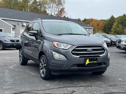 Used 2018 Ford EcoSport SE w/ SE Cold Weather Package image 2