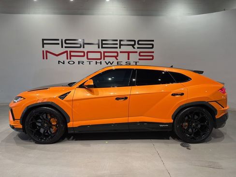 Used 2023 Lamborghini Urus Performante image 11
