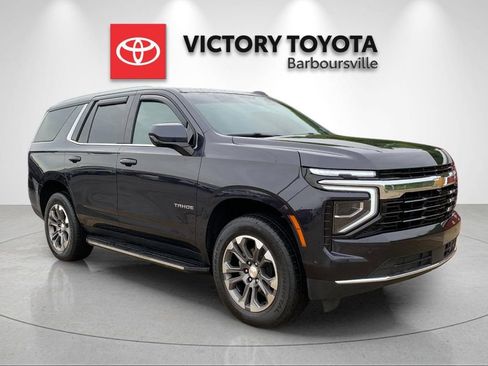 Used 2025 Chevrolet Tahoe LS AWD/4WD image 5