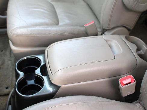 Used 2005 Toyota Sienna XLE image 23