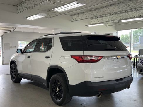 Used 2019 Chevrolet Traverse LT w/ LPO, Cargo Package image 5