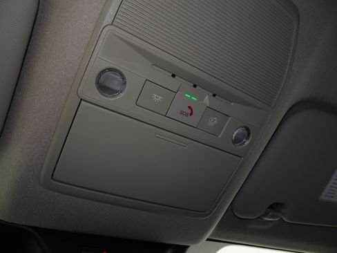 New 2026 Nissan Kicks SR w/ Cold Weather Package image 31