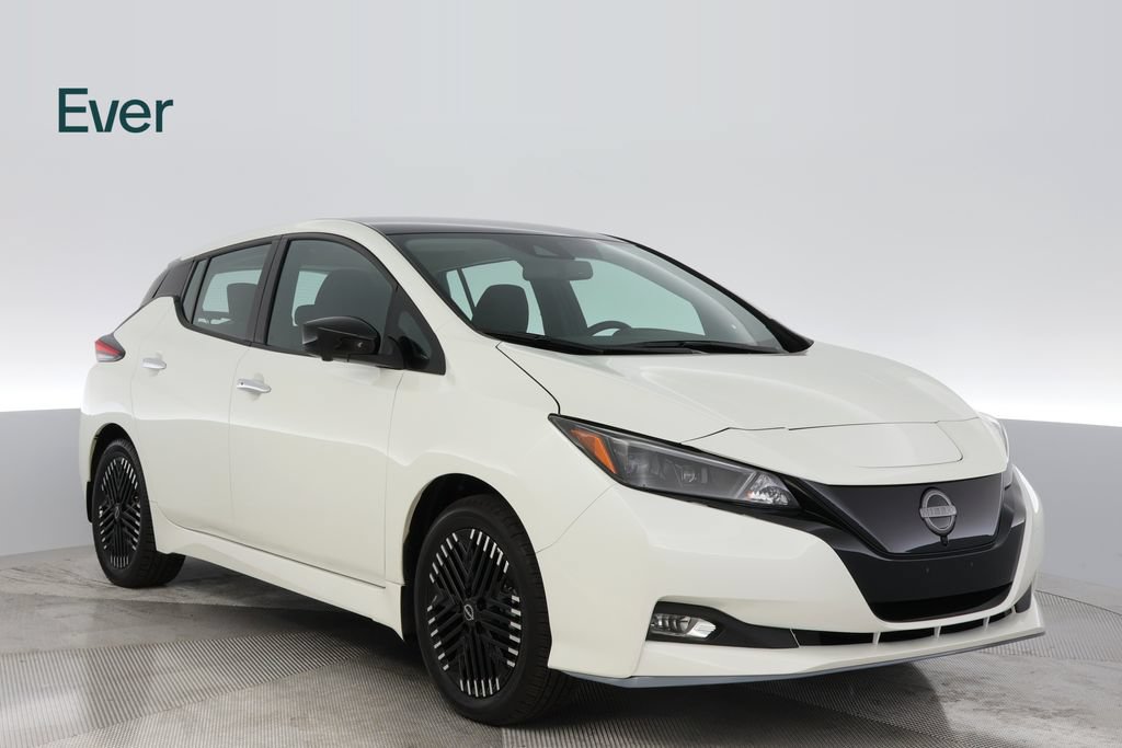 Used 2025 Nissan Leaf SV Plus FWD image 13
