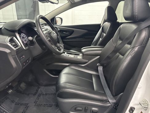 Used 2024 Nissan Murano SV w/ SV Midnight Edition Package image 19