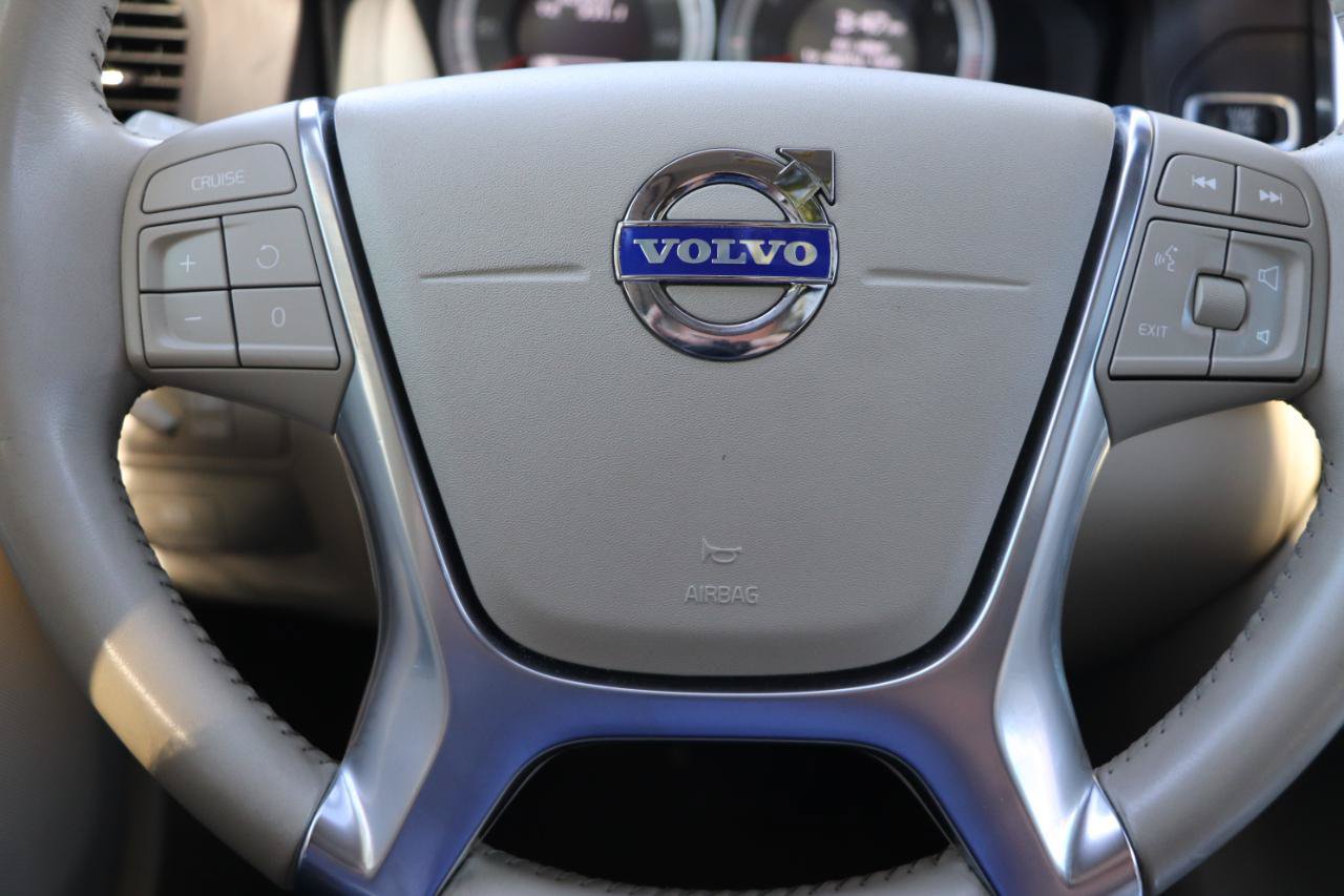 Used 2013 Volvo XC60 3.2 FWD image 12