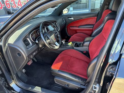 Used 2017 Dodge Charger R/T Scat Pack w/ Beats Audio Group image 27