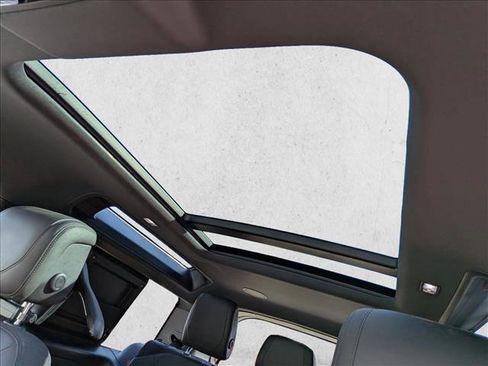 Certified 2023 Land Rover Defender 90 X image 13