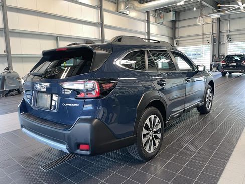 Used 2023 Subaru Outback Limited AWD/4WD image 22
