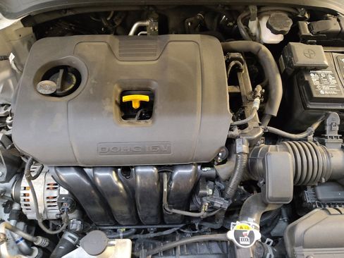 Used 2022 Kia Forte LXS w/ LXS Technology Package FWD image 30