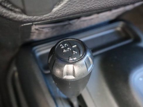 Used 2016 Jeep Wrangler Sport image 19