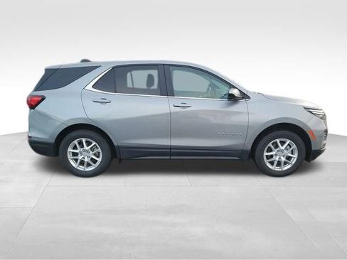 Used 2024 Chevrolet Equinox LT image 7