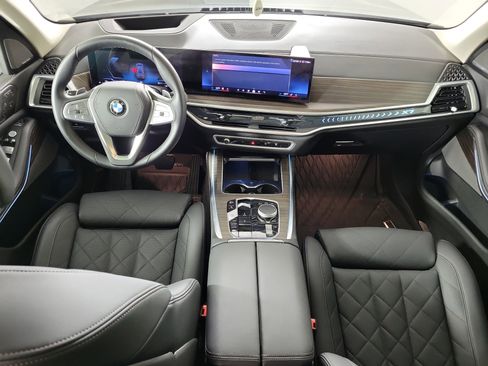 Certified 2026 BMW X7 xDrive40i AWD/4WD image 11