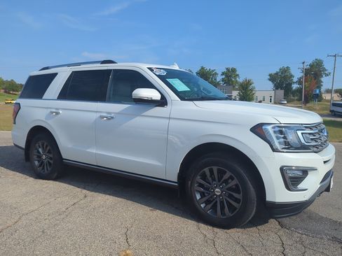 Used 2021 Ford Expedition Limited image 2
