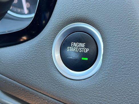 Used 2023 Cadillac XT5 Premium Luxury image 26