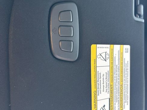 Used 2018 Ford F150 Lariat w/ Equipment Group 502A Luxury image 28