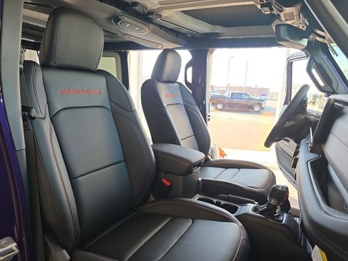 New 2026 Jeep Wrangler Unlimited Rubicon image 10