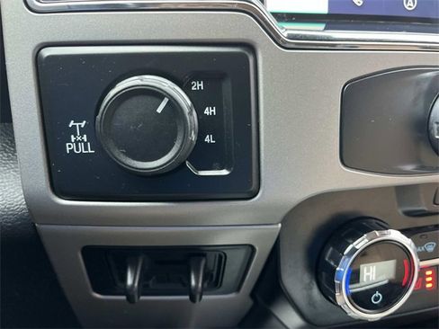 Used 2022 Ford F250 Lariat w/ Lariat Ultimate Package image 36