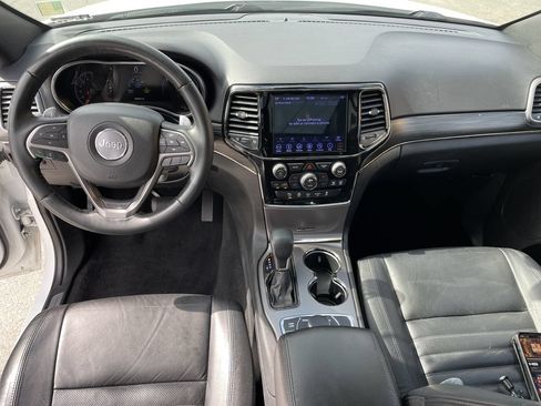 Used 2019 Jeep Grand Cherokee Limited X AWD/4WD image 15