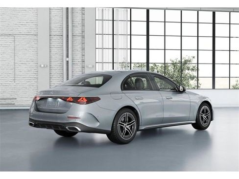 New 2026 Mercedes-Benz E 350 4MATIC Sedan image 21