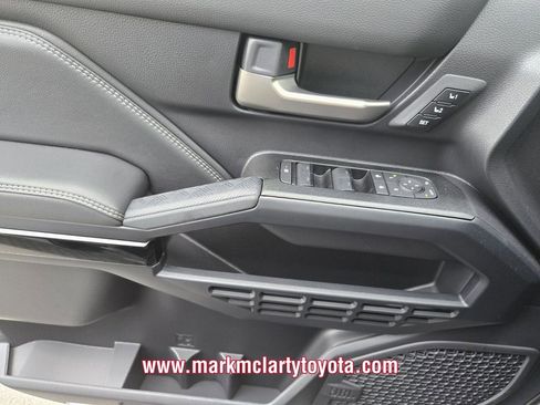 New 2026 Toyota 4Runner Limited AWD/4WD image 21