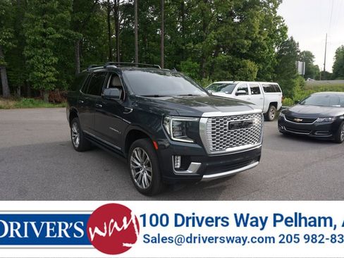 Used 2021 GMC Yukon Denali w/ Denali Premium Package AWD/4WD image 1