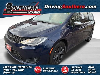 Used 2020 Chrysler Pacifica Touring w/ S Appearance Package
