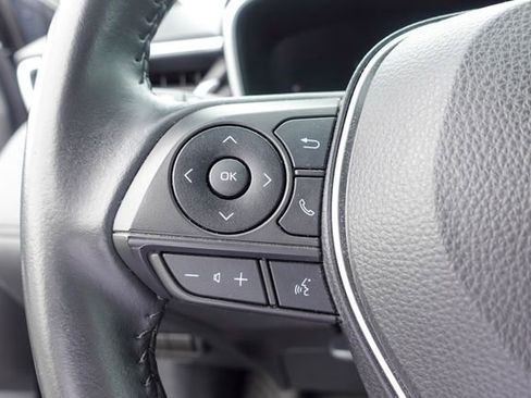 Certified 2023 Toyota Corolla Cross XLE w/ Convenience Package image 16