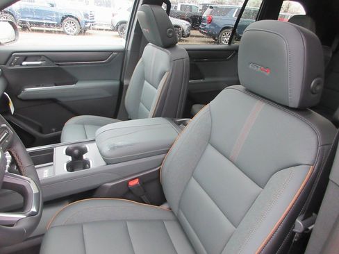 New 2026 GMC Acadia AT4 image 13