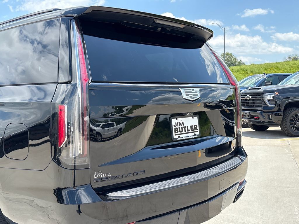Used 2022 Cadillac Escalade Sport Platinum w/ LPO, ONYX Package AWD/4WD image 58