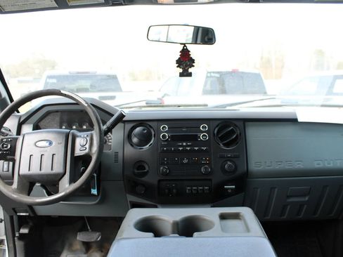 Used 2016 Ford F450 XL w/ Power Equipment Group RWD image 17