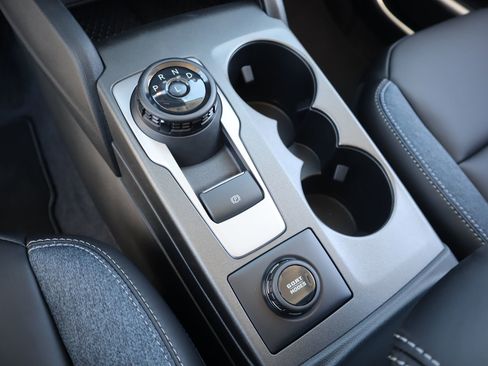 New 2026 Ford Bronco Sport Outer Banks w/ Outer Banks Tech Package+ AWD/4WD image 9