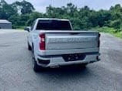Used 2021 Chevrolet Silverado 1500 RST AWD/4WD image 5