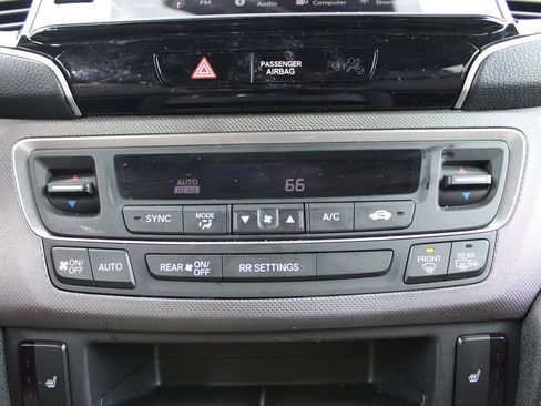 Used 2024 Honda Ridgeline RTL image 22