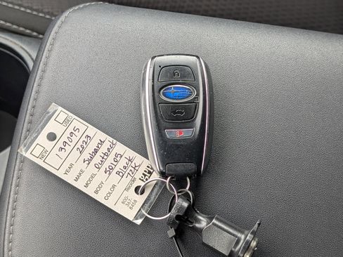 Used 2023 Subaru Outback Premium image 36