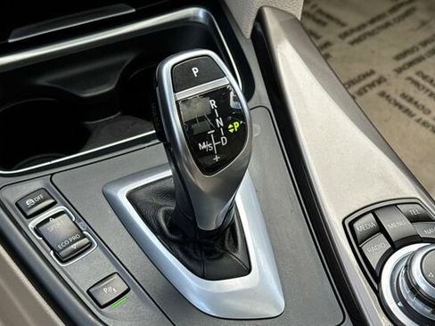 Used 2014 BMW 328i xDrive Wagon image 21