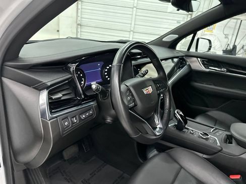 Used 2021 Cadillac XT6 Premium Luxury AWD/4WD image 14