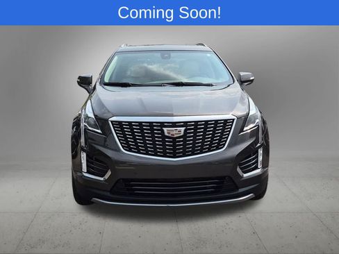Used 2020 Cadillac XT5 Premium Luxury w/ LPO, Floor Liner Package FWD image 9